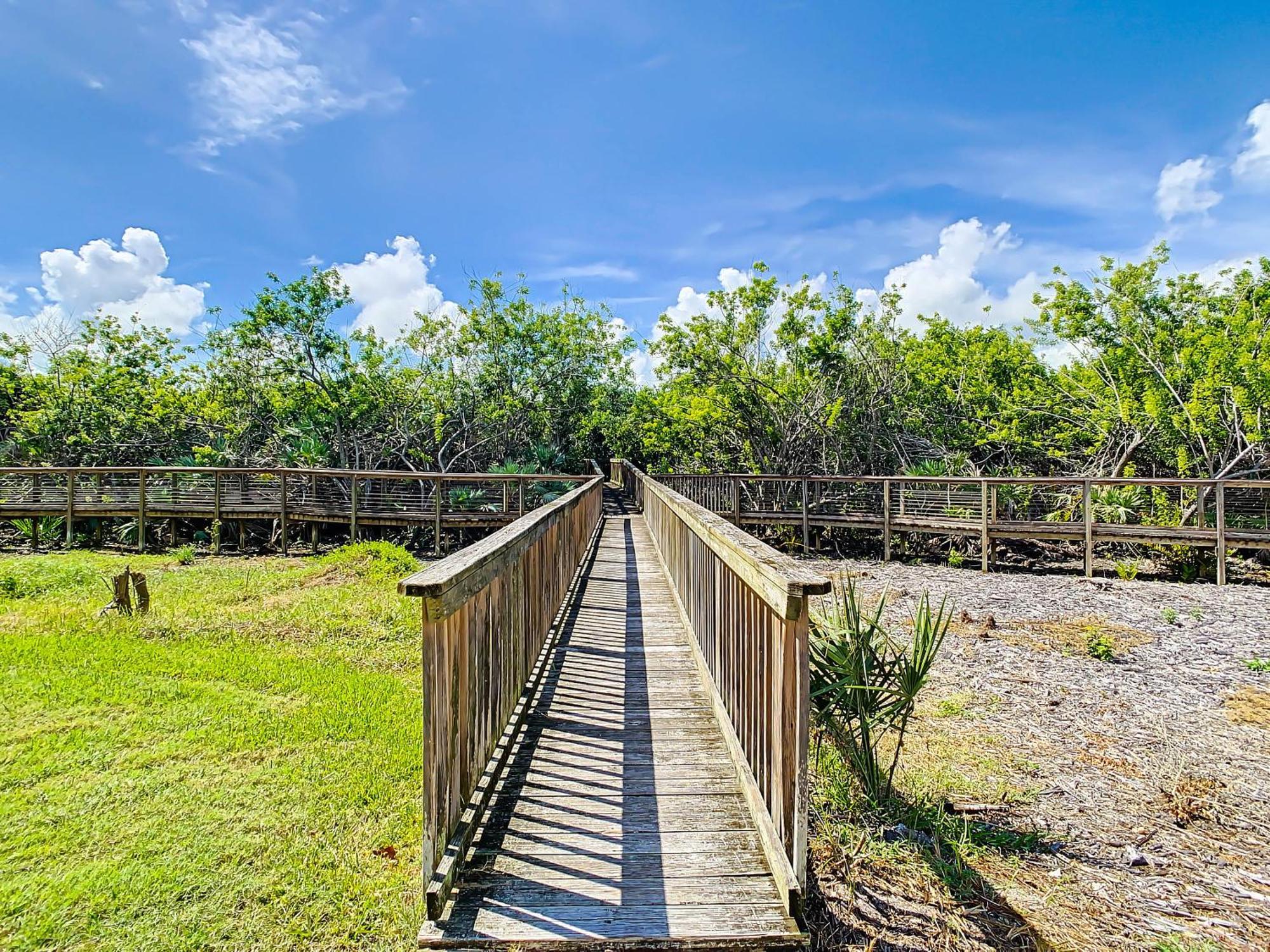 Come Drift Away In This Gorgeous Coastal Themed 2 Bed With Den And 2 Baths Condo. Ow20-303 New Smyrna Beach Εξωτερικό φωτογραφία